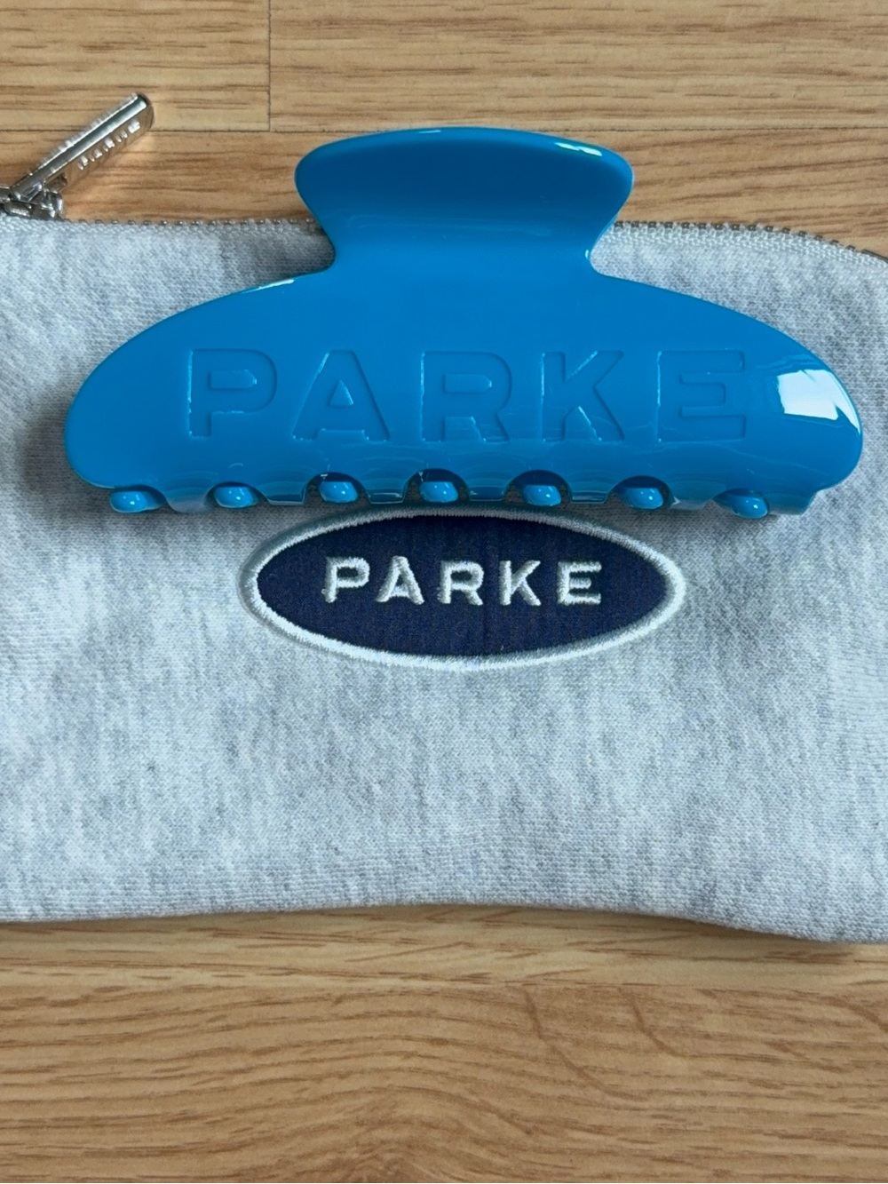 Parke Claw Clip in Dark Blue Brand New with Pouch